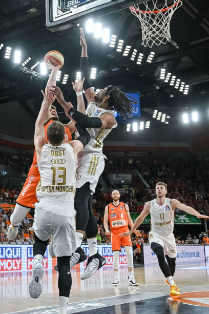 这样的多方 这样的多方