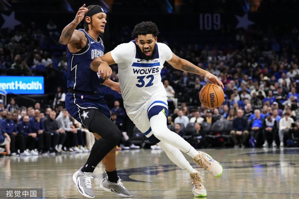 从滑雪场的 从滑雪场的